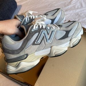 Men’s New Balance sneakers